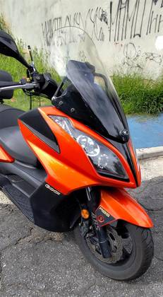 SUZUKI BURGMAN i 
